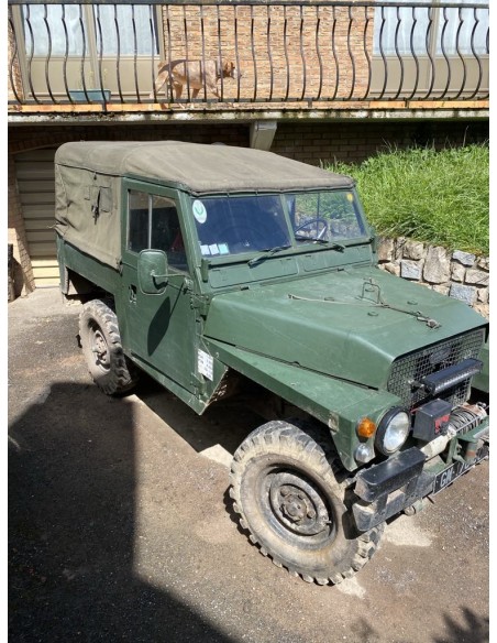 LAND ROVER COMMANDO